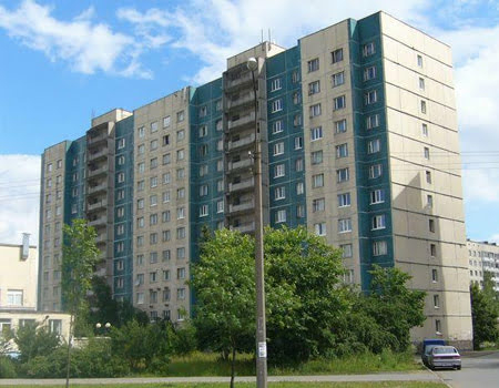 Особенности остекления домов серии 137